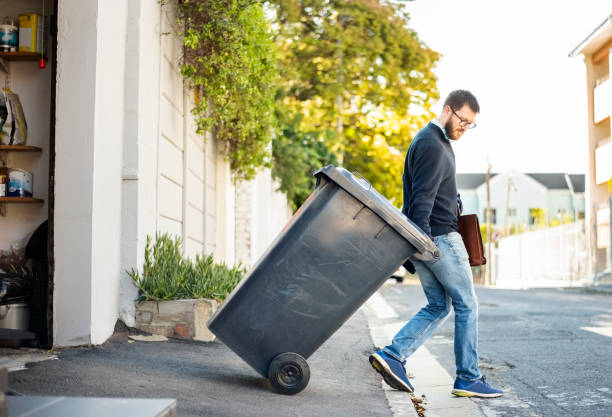 Yard Cleanup Services in Stony Brook University, NY